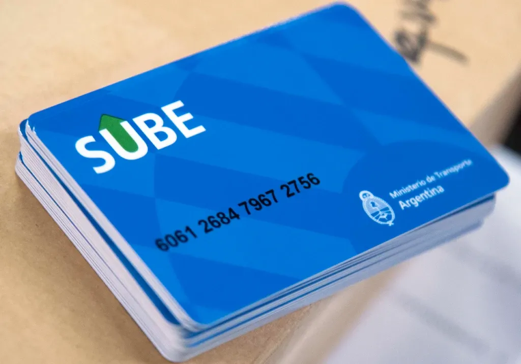 Pila de tarjetas SUBE