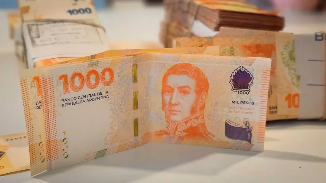 Billetes nuevos de 1000 pesos